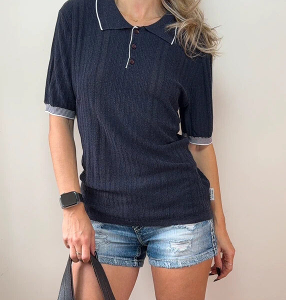Gianfranco Ferré 90s womens ribbed knit henley top t-shirt UK 8-10 minimalist