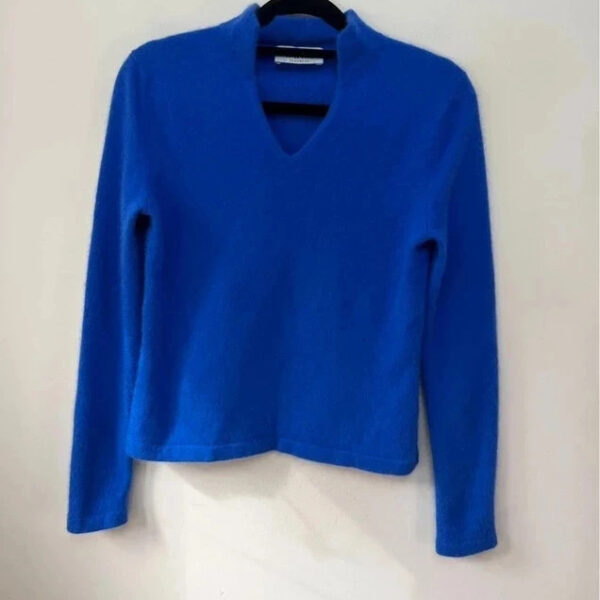 Peter Hahn Womens 100% cashmere blue V-neck fitted jumper UK 6-8 high collar