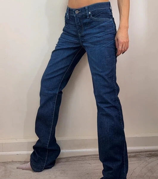 Wrangler Q-Baby Women's Bootcut Mid Rise 9.5”Jeans Blue