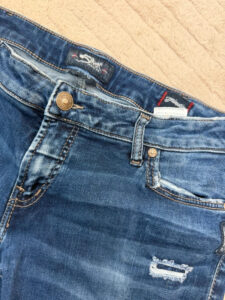 Silver Women's Low Rise 8” Distressed Micro Cutoff Jeans Shorts — photo 11 of 13