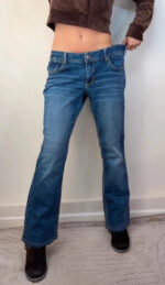 Arya Women's Bootcut Flare low 8”rise blue jeans — photo 3 of 15