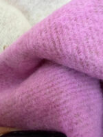 Begg&Co Scottish Luxury 100% Cashmere Reversible Scarf Pink Fringed Oversized — photo 7 of 14