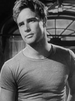Marlon Brando in a T-shirt in the 1951 trailer for A Streetcar Named Desire