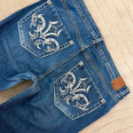 C&A Womens Bootcut Flare Mid-High 10”rise blue jeans W33L31 UK 12-14 embroidered