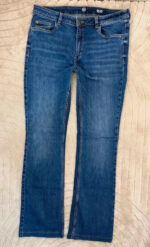 C&A Women's Bootcut Flare Mid-High 10”rise blue jeans W33L31 — photo 4 of 15