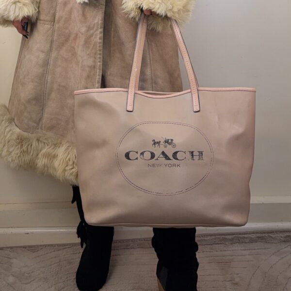 Coach Metro Horse & Carriage Large Tote Bag Beige Crossgrain Leather Shopper