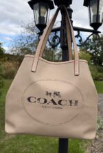 Coach Metro Horse & Carriage Large Tote Bag Beige Crossgrain Leather Shopper — photo 4 of 15