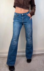 Gap Women's Flare low 9”rise blue bootcut jeans — photo 2 of 15