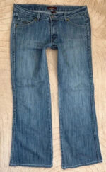 Jordache Women's Mid Rise 9” Bootcut Flare Jeans — photo 8 of 15