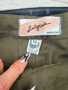 Label on a Lellgmode piece, UK 8, 80s