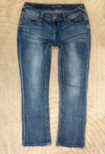 Maurices womens bootcut low 8.5”rise blue jeans — photo 6 of 15