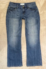 Maurices Women's Bootcut mid 9.5”rise blue jeans — photo 8 of 15
