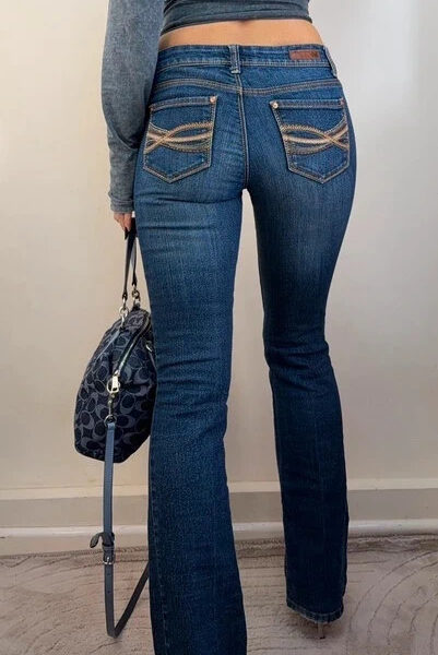 L.e.i. womens low rise 7.5” slim bootcut jeans embroidered Y2K W29 L31.5 UK 8