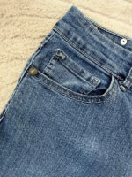Women's Y2K Mid 10.5”Rise Bootcut Jeans — photo 14 of 15