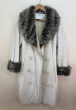 Xanaka Women's Y2K grey faux fur shearling coat — photo 10 of 15