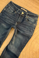 9th&Main womens low-mid rise 9” flare jeans petite — photo 5 of 15