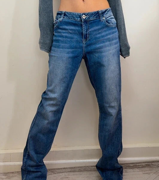 Maurices Womens Y2K Mid Rise 10” Bootcut Jeans W34L32.5 UK 14 Embroidered Pocket