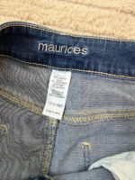 Maurices Women's Y2K Mid Rise 10” Bootcut Jeans W34L32.5 — photo 7 of 15