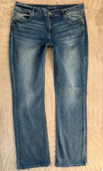 Maurices Women's Y2K Mid Rise 10” Bootcut Jeans W34L32.5 — photo 11 of 15