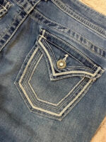 Apt.9 Women's Y2K Low-Mid Rise 9” Bootcut Jeans — photo 9 of 15
