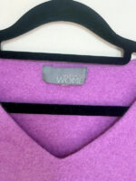 John Lewis Women's 100% Cashmere Lilac Pink V-Neck Jumper Sweater — photo 5 of 12