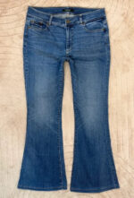 Ralph Lauren Women's Mid 10”Rise Flare Jeans — photo 4 of 15