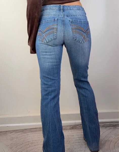 Rue21 Womens Low 7.5” Rise Bootcut Flare Jeans W31 L32 UK 8-10 Denim Embroidered