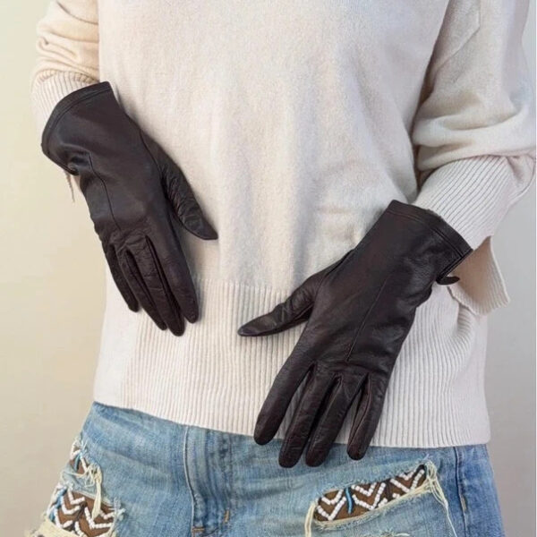 Vintage 90s Brown Women’s Lambskin Leather Gloves Size 8 Soft Grain Minimalist