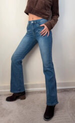 Women's Y2K Flare mid 9”rise blue jeans — photo 5 of 15